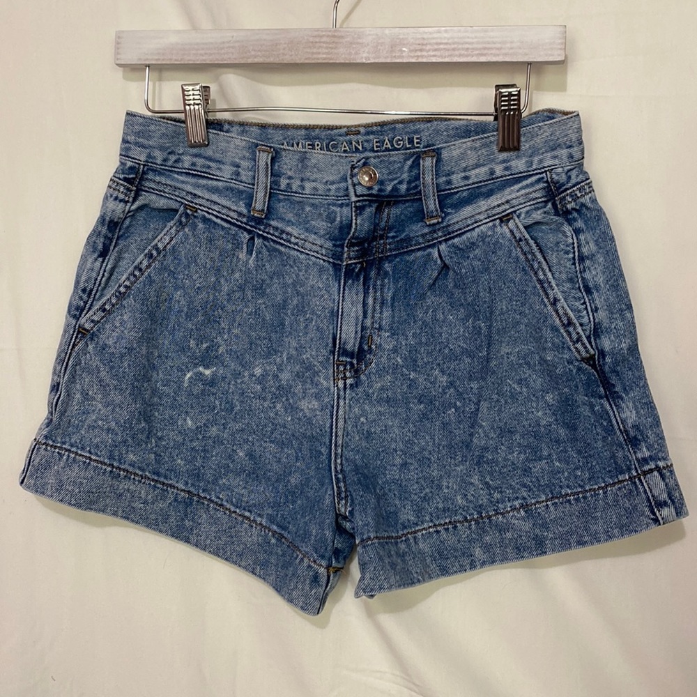 American Eagle Mom Shorts